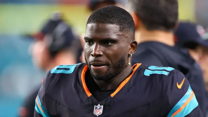 Тайрик Хилл сделал важное заявление о своем будущем в «Долфинс» на фоне слухов о его возможном отчислении в 2026 году.