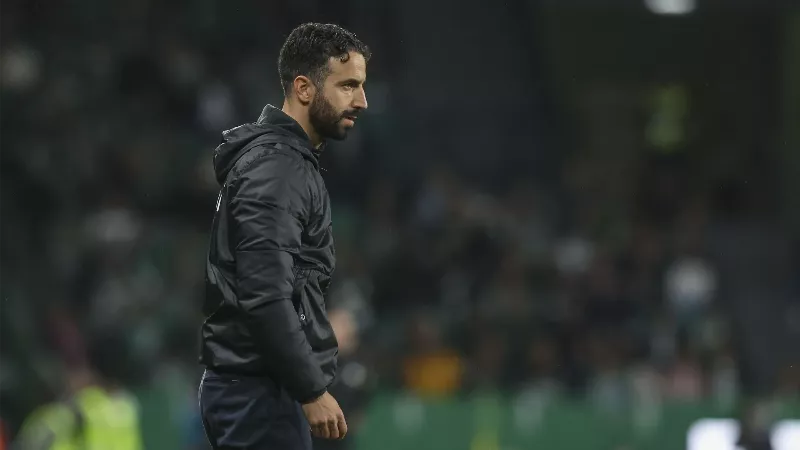 «У нас разные игроки», - звезда «Манчестер Юнайтед» дал честную оценку работе с новым главным тренером Рубеном Аморимом