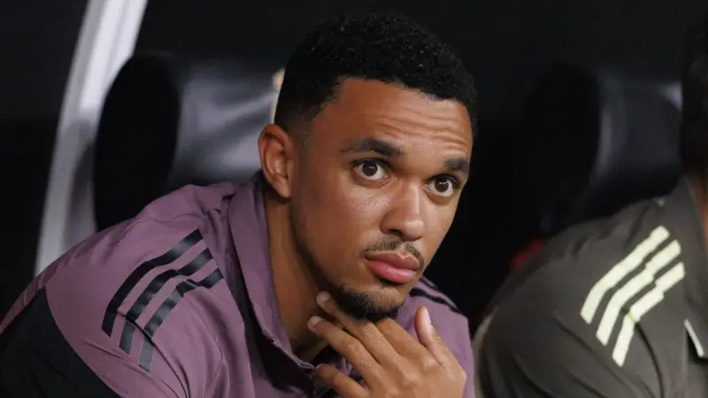 «Это будет трудно объяснить болельщикам», — эксперт рассказал, почему «Ливерпулю» следует воздержаться от сделки по Тренту Александер-Арнольду.