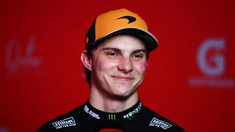 «Приятно вернуться», - Пиастри прокомментировал завоевание поула в спринте в Катаре, рассчитывая вернуться в борьбу за титул.