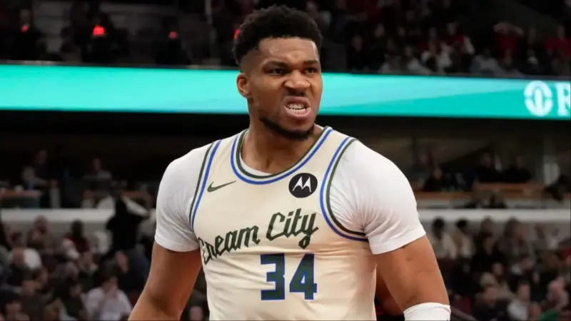 Слухи об обменах в НБА: прошлым летом Яннис Адетокумбо едва не оказался в «Бруклин Нетс» в результате громкой сделки, и клуб продолжает борьбу за игрока.