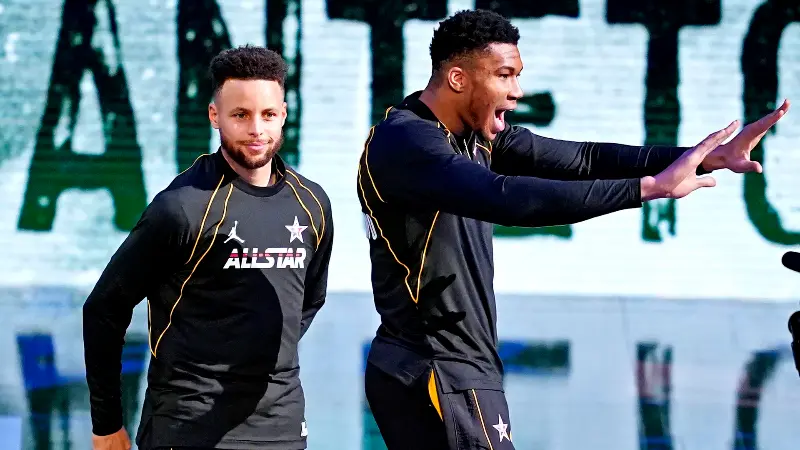 Стратегическое планирование «Уорриорз» может привести к блокбастер-сделке, в результате которой партнёром Стефа Карри по команде станет Яннис Адетокунбо или Никола Йокич.