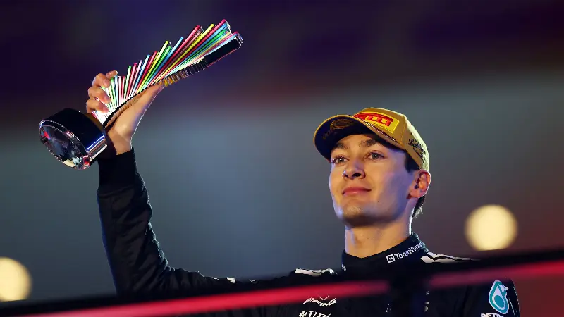 Расселл отметил прогресс Mercedes, несмотря на «болезненный» Гран-при Лас-Вегаса.